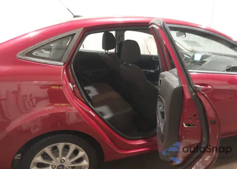 2014 Ford Fiesta Se из США, поврежденный, VIN 3FADP4BJ6EM156211